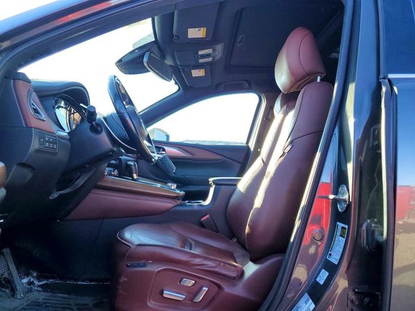 2017 MAZDA CX-9 Signature — DENT