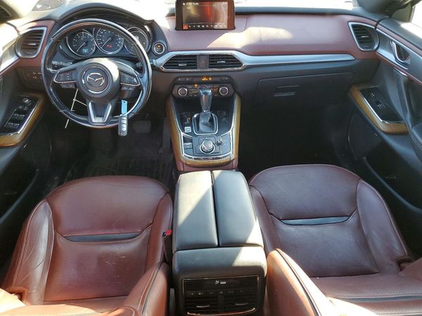 2017 MAZDA CX-9 Signature — CKPT