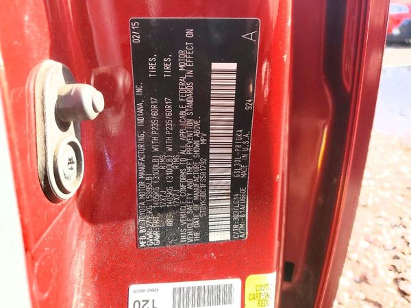 2015 TOYOTA SIENNA — VINS