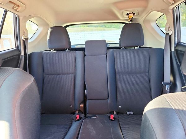 2015 TOYOTA RAV4 LE (X Grade) — SUVN