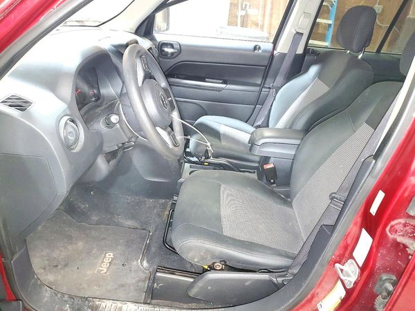 2012 JEEP PATRIOT Sport — DENT