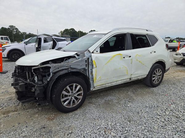 2019 NISSAN ROGUE — Front 3/4