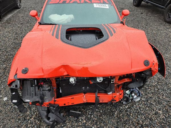 2022 DODGE CHALLENGER R/T SCAT PACK — Engine bay