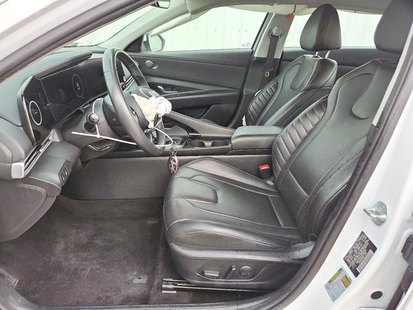 2025 HYUNDAI ELANTRA Limited — DENT