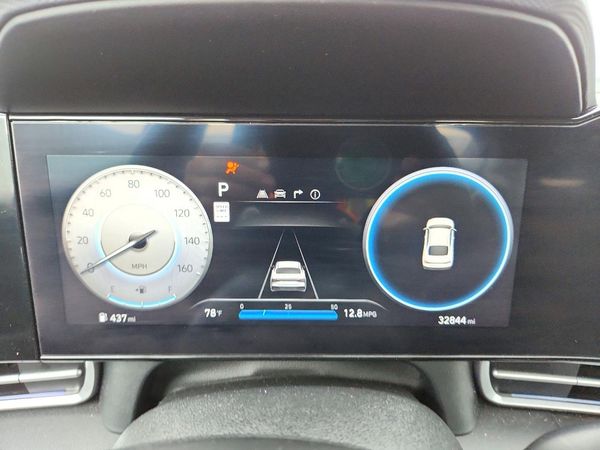 2025 HYUNDAI ELANTRA Limited — ODOM
