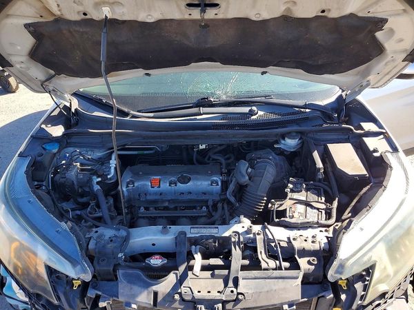 2014 HONDA CRV EX-L — Engine bay