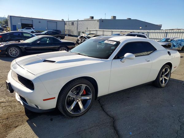 2016 DODGE CHALLENGER — DSFA — Front 3/4