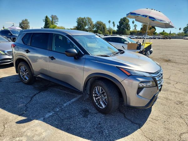 2021 NISSAN ROGUE S — Passenger 3/4