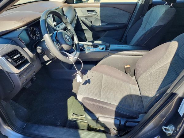 2021 NISSAN ROGUE S — DENT