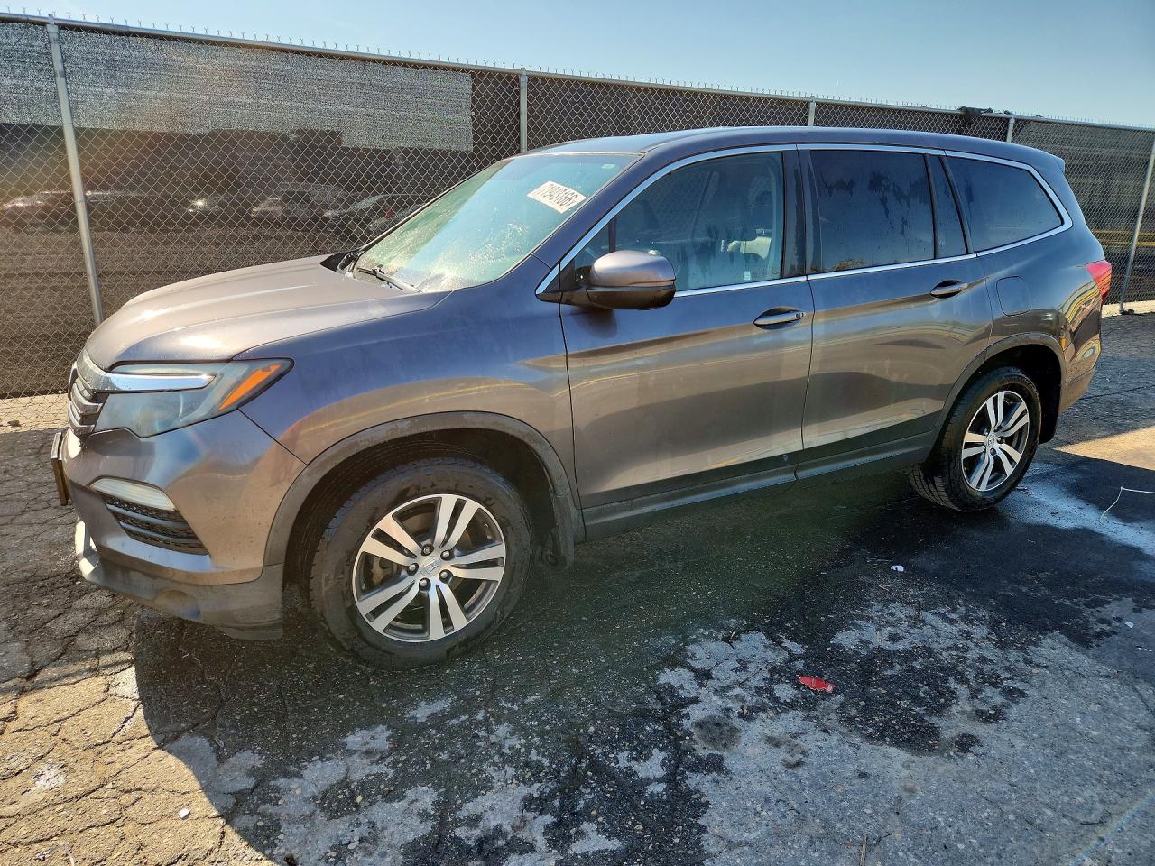 2017 HONDA PILOT EXL-N — Front 3/4