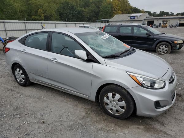 2015 HYUNDAI ACCENT