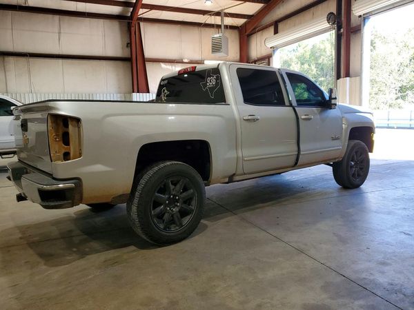 2018 CHEVROLET SILVERADO LT — PSRA