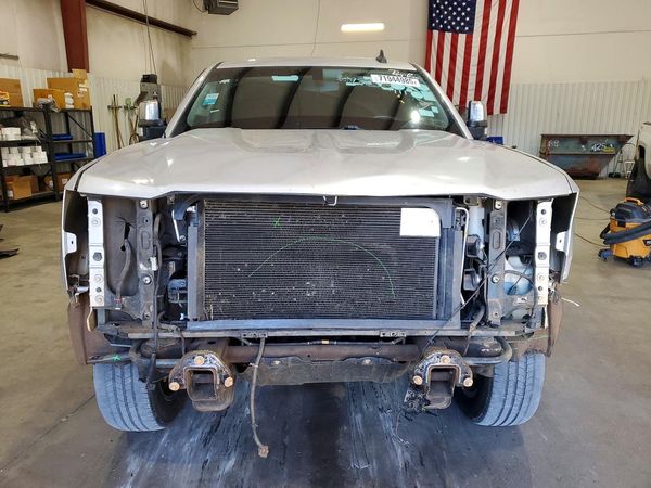 2018 CHEVROLET SILVERADO LT — DIRF