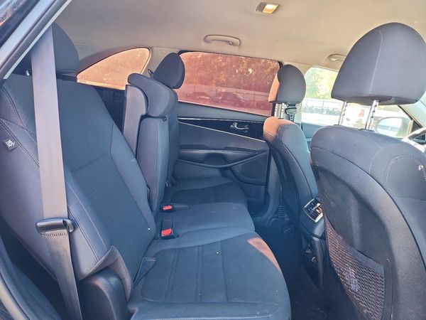 2020 KIA SORENTO L, LX, S — PSRS