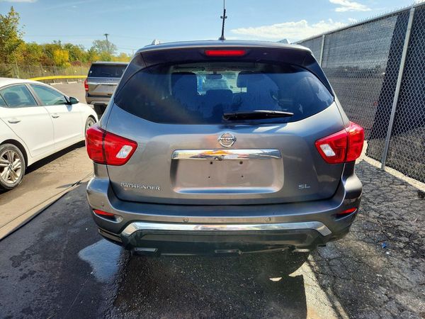 2018 NISSAN PATHFINDER