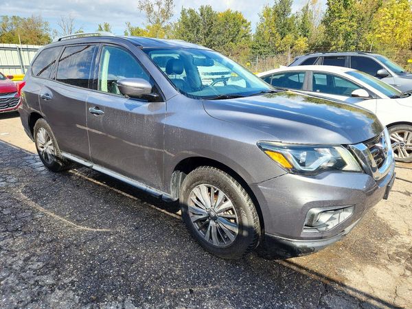 2018 NISSAN PATHFINDER