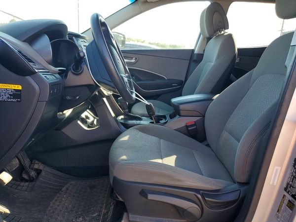 2015 HYUNDAI SANTA FE GL — DENT