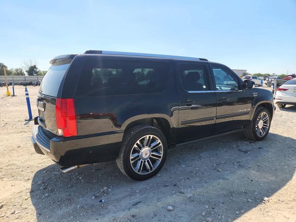 2014 CADILLAC ESCALADE ESV Premium — PSRA