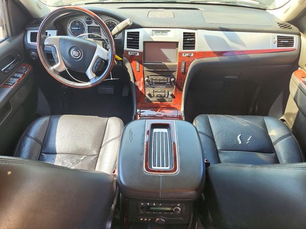 2014 CADILLAC ESCALADE ESV Premium — CKPT
