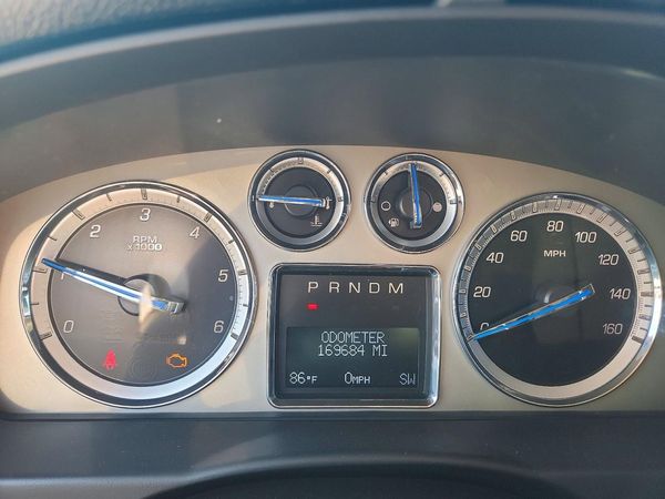 2014 CADILLAC ESCALADE ESV Premium — ODOM