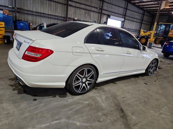 2013 MERCEDES-BENZ C-CLASS C300 — PSRA