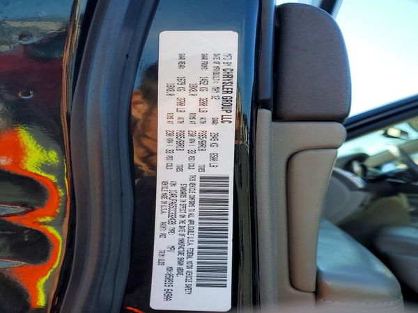2012 JEEP CHEROKEE Laredo — VINS