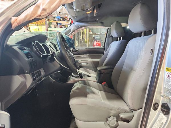 2012 TOYOTA TACOMA — DENT