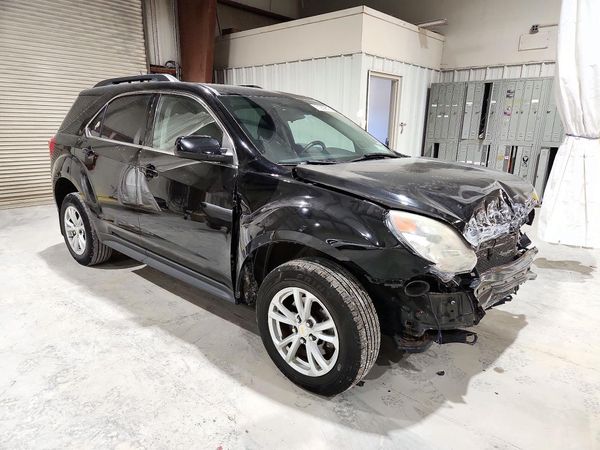 2017 CHEVROLET EQUINOX LT / FL — Passenger 3/4