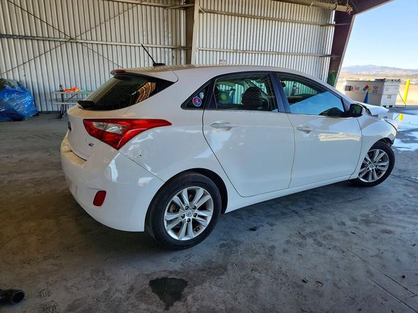 2014 HYUNDAI ELANTRA STD, Style, Tech — PSRA