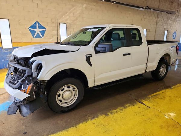 2024 FORD F150 — Front 3/4