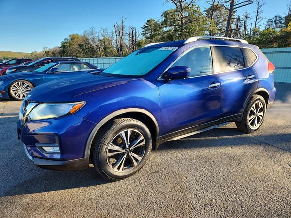 2020 NISSAN ROGUE — Front 3/4