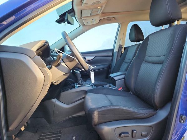 2020 NISSAN ROGUE — DENT
