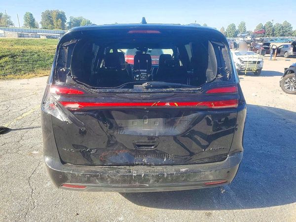 2025 CHRYSLER PACIFICA Limited — DIRR