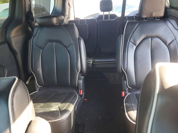 2025 CHRYSLER PACIFICA Limited — SUVN