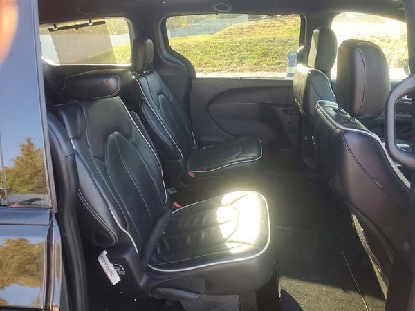 2025 CHRYSLER PACIFICA Limited — PSRS