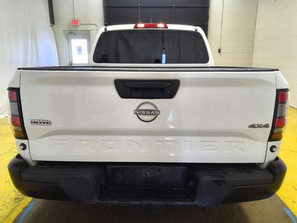 2022 NISSAN FRONTIER Crew Cab — DIRR