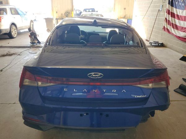 2023 HYUNDAI ELANTRA Limited — DIRR