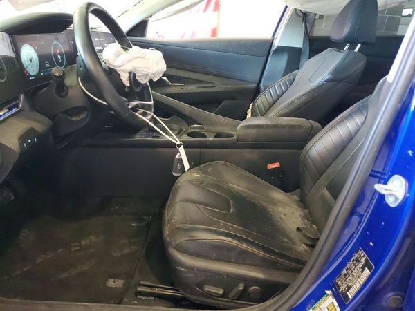 2023 HYUNDAI ELANTRA Limited — DENT