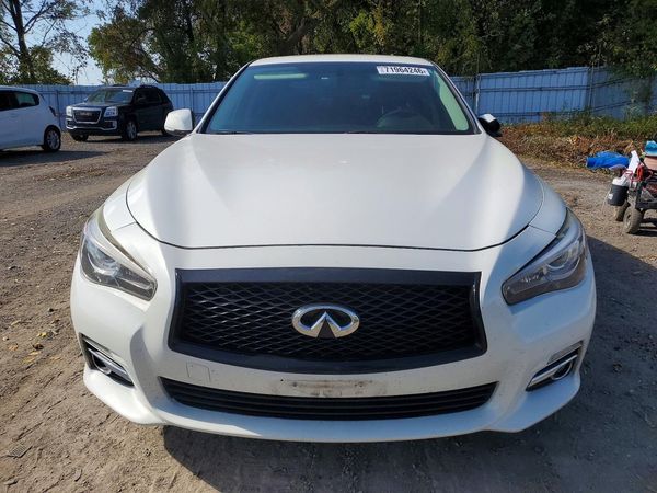 2015 INFINITI Q50 — DIRF