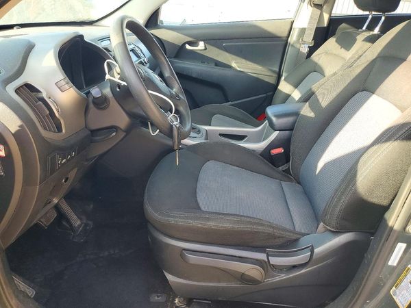 2015 KIA SPORTAGE GL - Middle-low — DENT