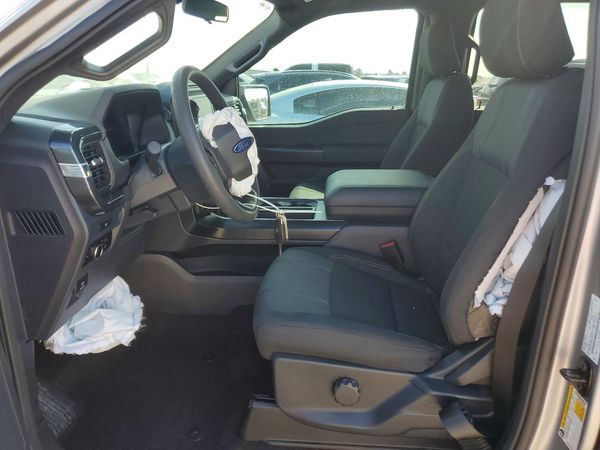 2025 FORD F150 — DENT