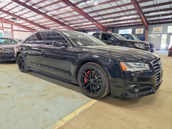 2016 AUDI A8 quattro Sport L — Passenger 3/4
