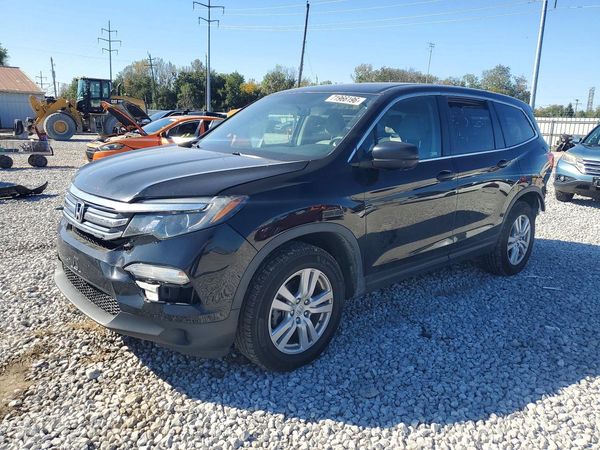 2018 HONDA PILOT LX — Front 3/4