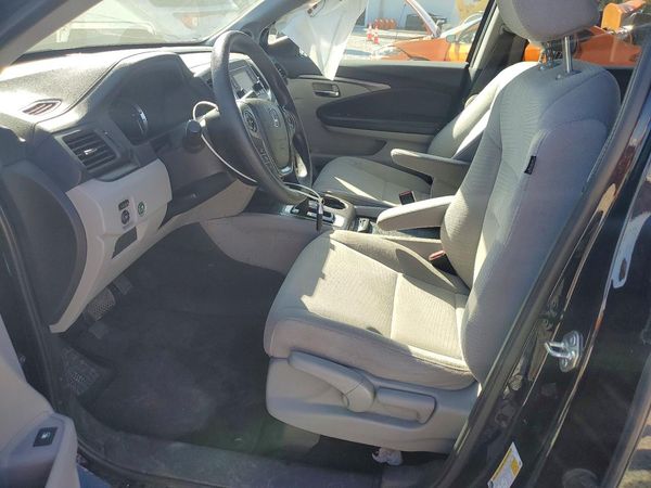 2018 HONDA PILOT LX — DENT