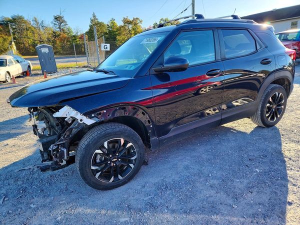 2021 CHEVROLET TRAILBLAZE LT — Front 3/4