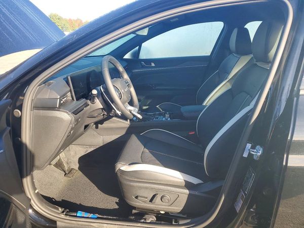 2027 KIA K5 GTL — DENT