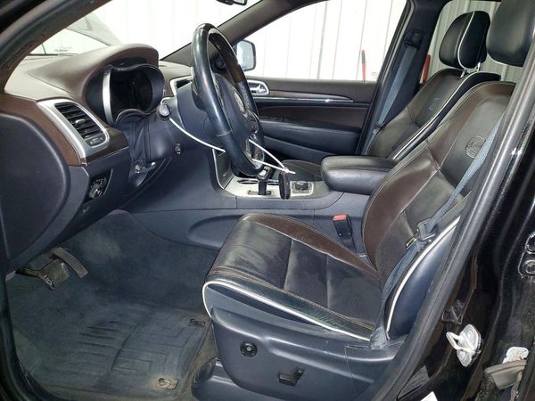 2014 JEEP CHEROKEE Overland — DENT