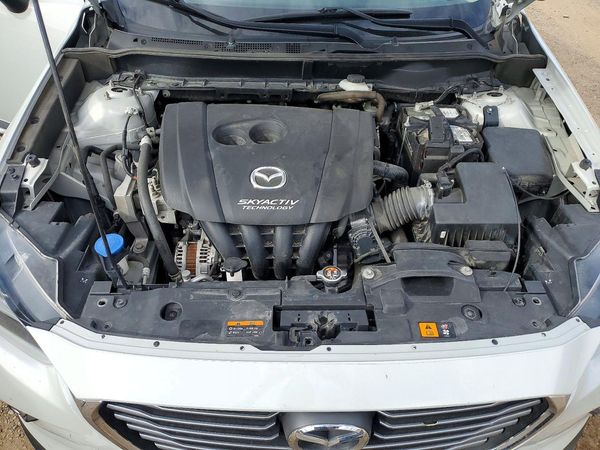 2016 MAZDA CX-3 — Engine bay