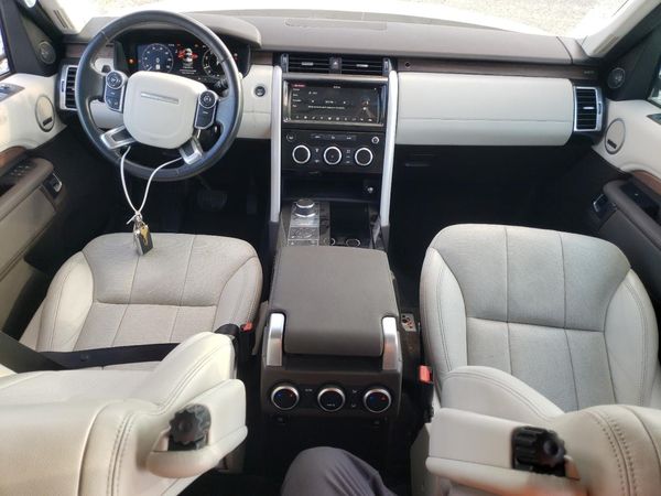 2018 LAND ROVER DISCOVERY