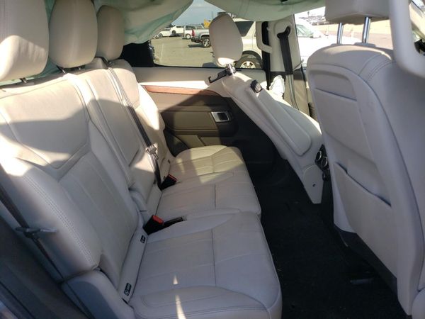 2018 LAND ROVER DISCOVERY